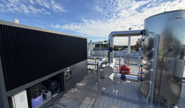 Clade | C02 | Heat Pump